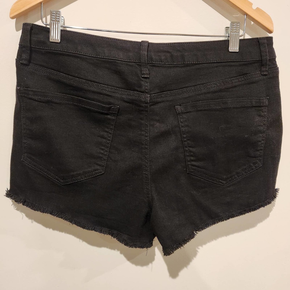 Mudd Womens Black High Rise Shortie Distressed Plus Size Shorts Size 15 Festival - Picture 4 of 7